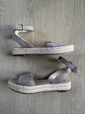 Vince Camuto Taupe Suede Ankle-Strap Espadrille low Platform Sandals